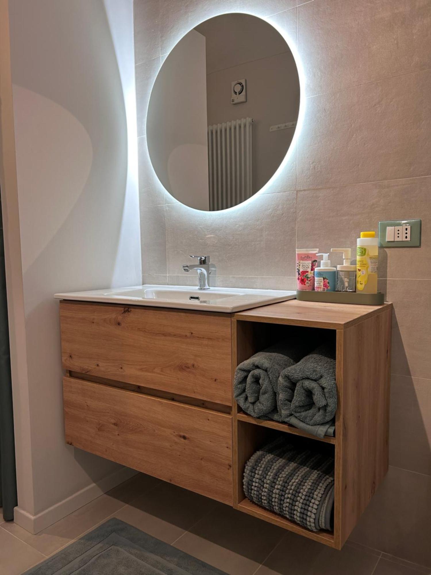 Casa Mafalda Trilocale In Centro ビエッラ エクステリア 写真